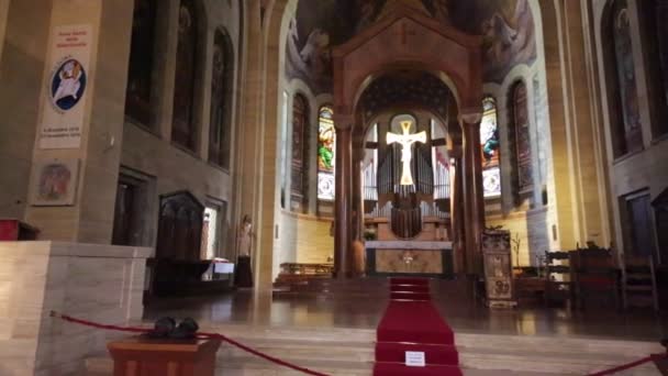 Interno Della Chiesa Cattolica Turbigo Italia — Video Stock