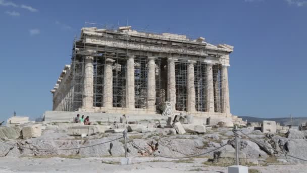 在希腊雅典雅典 雅典的古雅典遗址附近散步的游客 — 图库视频影像