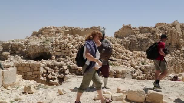 People Walking Antique Castle Jordan — Stock Video