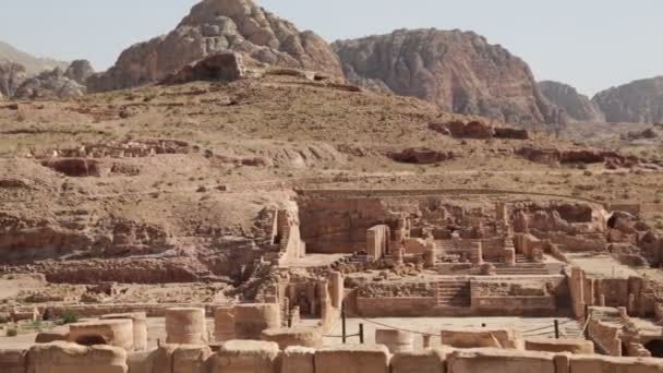 Pemandangan Reruntuhan Antik Dan Bebatuan Jordan — Stok Video
