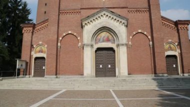 beauitufl eski İtalyan Katolik dini yapı doğal görünümünü 