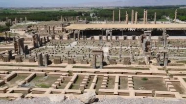Persepolis yaşlı insanlarda kalıntıları, İran'ın tarihi hedef anıtlar 