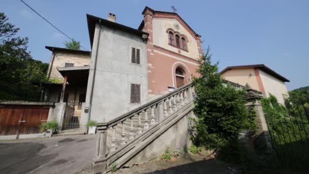 Mooie Beelden Van Oud Katholieke Kerk Italië — Stockvideo