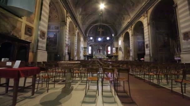 Innenraum Der Kirche Mit Altar Italien — Stockvideo