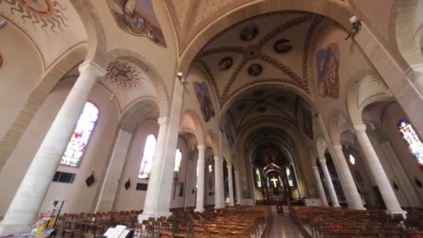 Interno Della Chiesa Cattolica Turbigo Italia — Video Stock