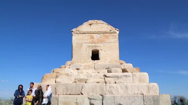 Riprese Turisti Pasargad Vecchio Tempio Iran — Video Stock