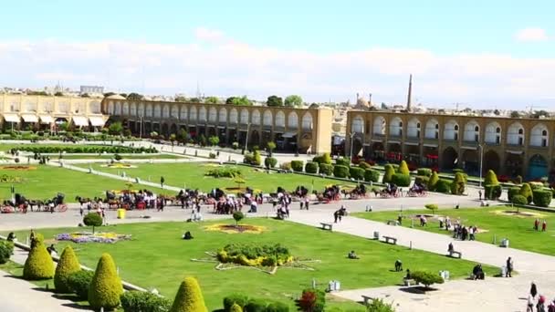 Высокий Угол Зрения Людей Идущих Старой Площади Иране — стоковое видео