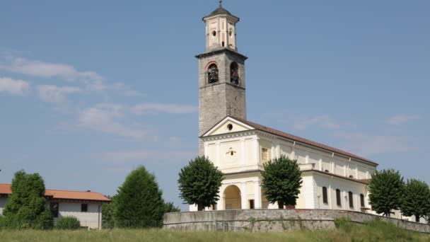 Festői Kilátással Gyönyörű Régi Olasz Katolikus Templom — Stock videók