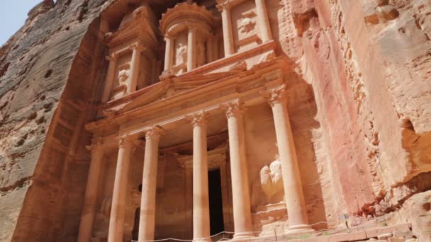 Rekaman Turis Situs Antik Petra Biara Jordan — Stok Video