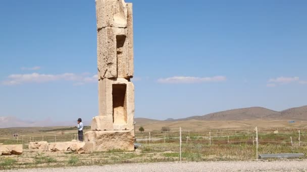 Pasargad Eski Tapınak Ran Turistik Görüntüleri — Stok video