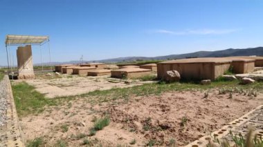 Pasargad eski tapınak İran'ın görüntülerini