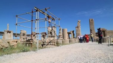 turist Persepolis eski kalıntıları, İran'ın tarihi hedef anıtlar 