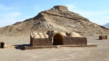 İran 'daki antik binaların manzaralı görüntüleri
