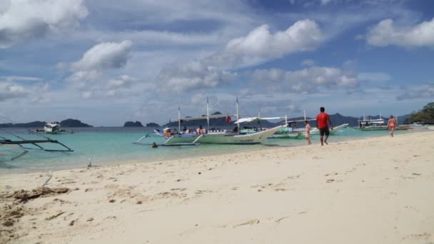 Personas Turistas Barco Mar Filipinas — Vídeos de Stock