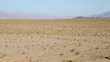 İran 'da çöl ve dağ manzara