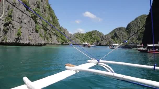 Pessoas Turistas Barco Mar Filipinas — Vídeo de Stock