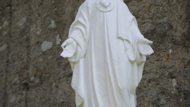 Όμορφο Θρησκευτικό Άγαλμα Στην Εκκλησία Ιταλία — Αρχείο Βίντεο