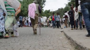 dini bayram kutlama sırasında kimliği belirsiz kişi doğal görünümü 