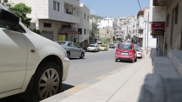 Античная Улица Полная Машин Иордании — стоковое видео