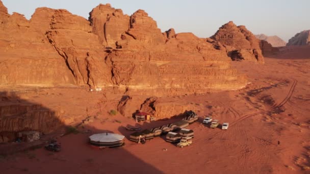Emberek Sátor Tábor Régi Sivatagban Jordánia — Stock videók