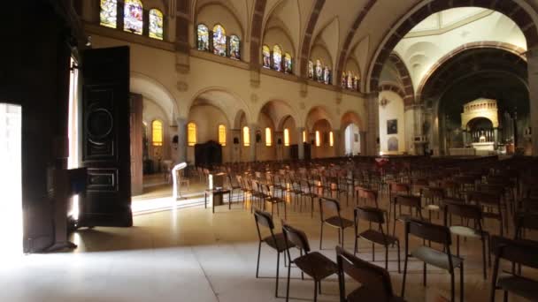 Interior Antiga Igreja Católica Italiana Histórica Bonita — Vídeo de Stock