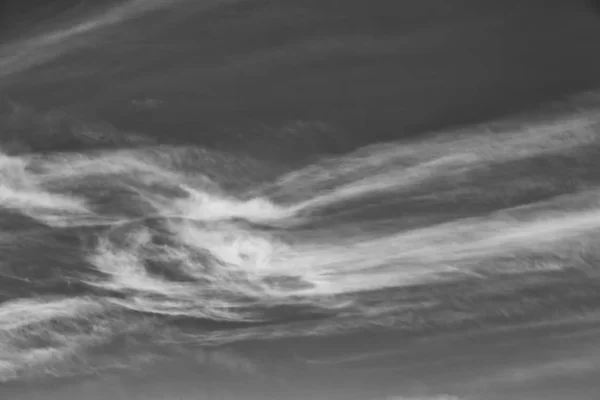 Mnoha Obloha Mraky Prostoru Jako Koncept Svobody Útočiště — Stock fotografie