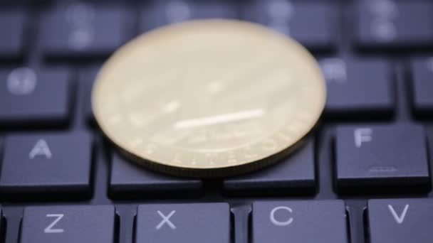 Primer Plano Las Imágenes Moneda Con Letrero Litecoin Teclado — Vídeos de Stock