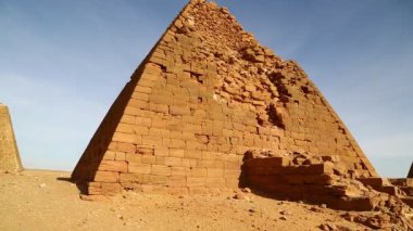 sahara Çölü'nde siyah Firavunlar antik Tapınağı 