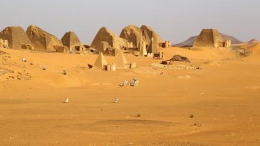 sahara Çölü'nde siyah Firavunlar antik Tapınağı 