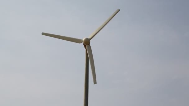 Eolic Pole Concept Green Energy Sudan Africa — Stok video