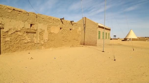 Oud Station Woestijn Van Soedan — Stockvideo