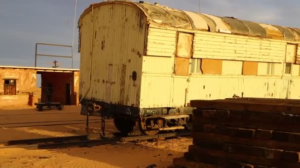 Antigua Estación Desierto Sudán — Vídeo de stock