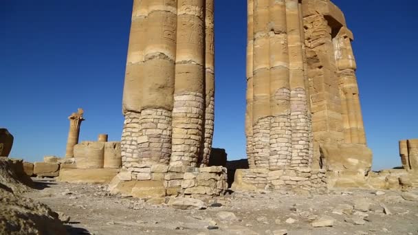 Antico Tempio Dei Faraoni Neri Nel Mezzo Del Deserto Berenice — Video Stock