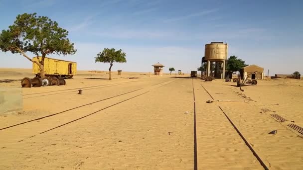 Gamla Stationen Öknen Sudan — Stockvideo