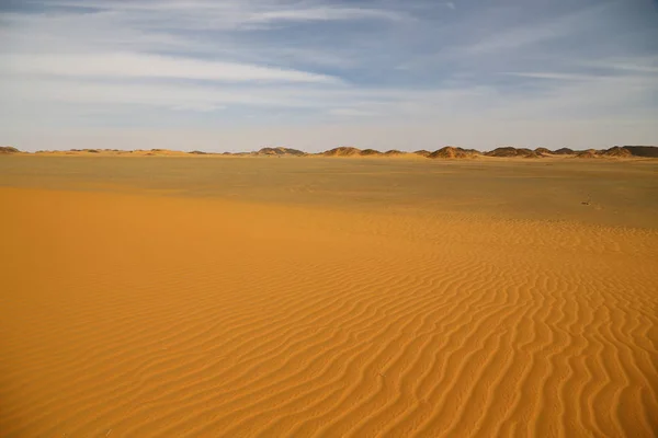 Посеред Пустельної Скелі Доріжки Концепція Дикої Природної Мальовничої Землі — стокове фото