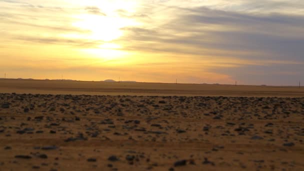 Nagrania Piękny Sceniczny Wschód Słońca Środku Pustyni — Wideo stockowe