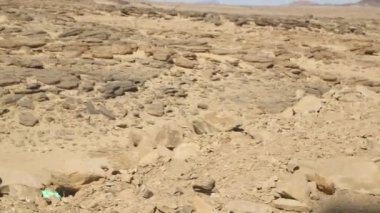 Sudan çöl, Afrika kimliği belirsiz araba