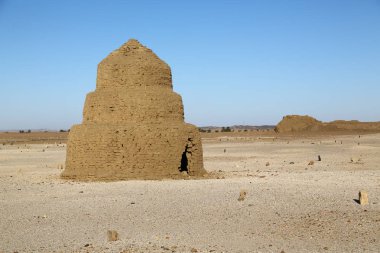 sai adanın nilo ve mezar yakınındaki Nubyeliler Müslüman mezar antik kentinin kalıntıları Afrika Sudan'da