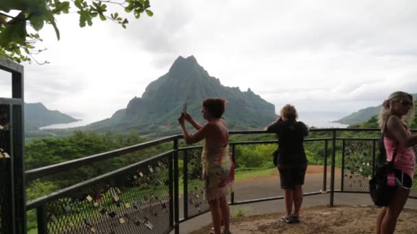 Padlocks Fence Mountains Background — Αρχείο Βίντεο