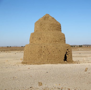 sai adanın nilo ve mezar yakınındaki Nubyeliler Müslüman mezar antik kentinin kalıntıları Afrika Sudan'da