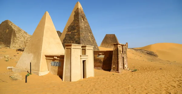 Africa Sudan Meroe Antique Pyramids Black Pharaohs Middle Deser — Stock Photo, Image