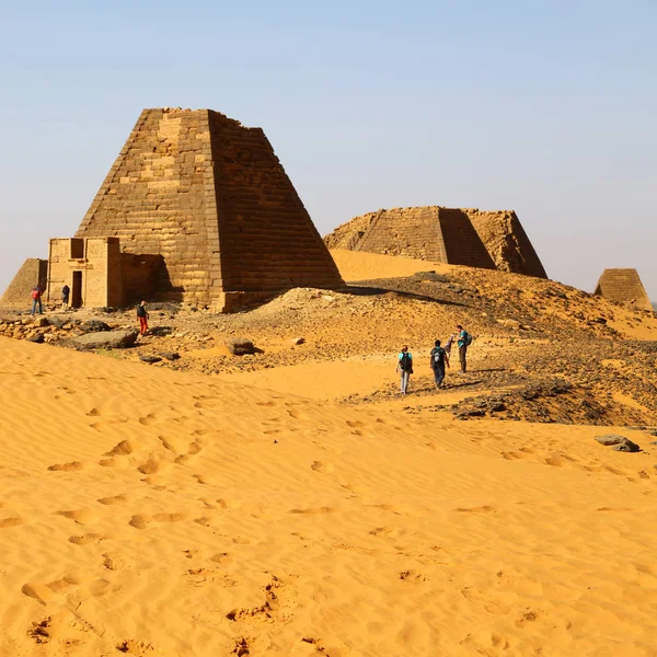 África Sudan Meroe Antigas Pirâmides Dos Faraós Negros Meio Deser — Fotografia de Stock