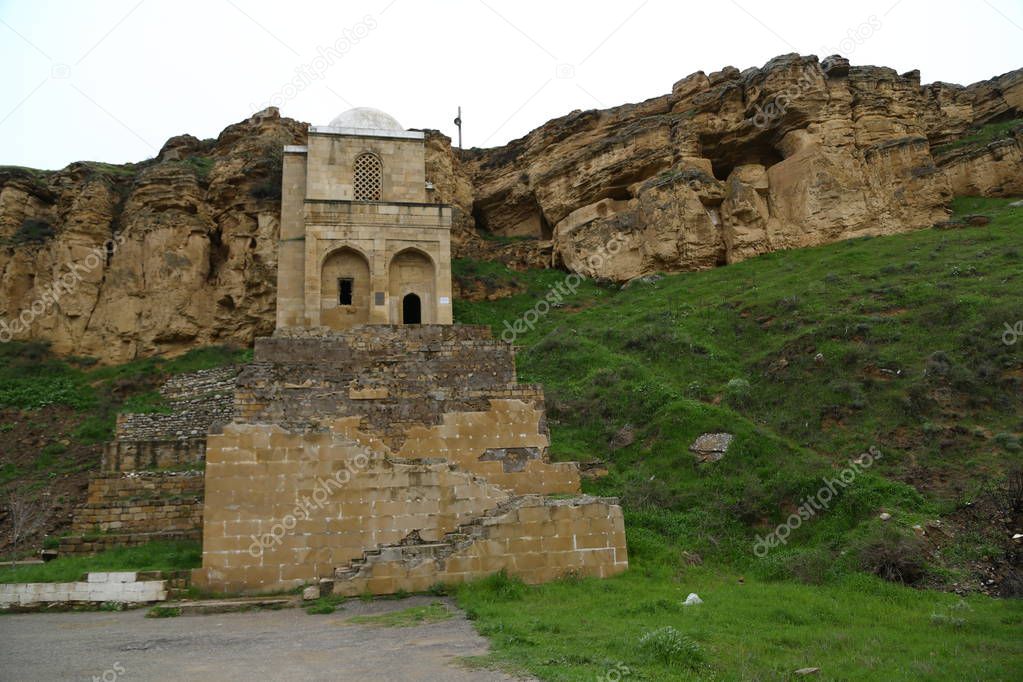  diri baba the view of the antique mausoleum 