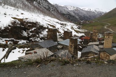 gürcistan mestia eski köyde  