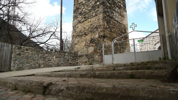 In Georgië Mestia het oude dorp — Stockfoto