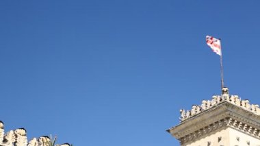 Gori, Gürcistan'da Stalin'in doğum yeri yakınında bina bayrağı