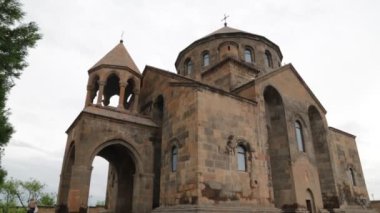 Ermenistan hripsime eski manastır