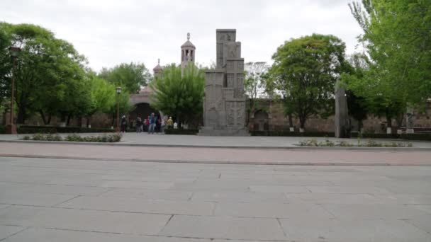 Turisti Visita Echmiadzin Tempio Antico Cristiano Più Antico Armenia — Video Stock