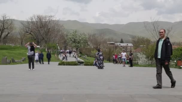 Tourists Visiting Temple Garni Greco Roman Colonnaded Building Armenia — Stock Video