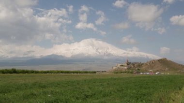 Ermenistan'da güzel antik alavirap manastırı